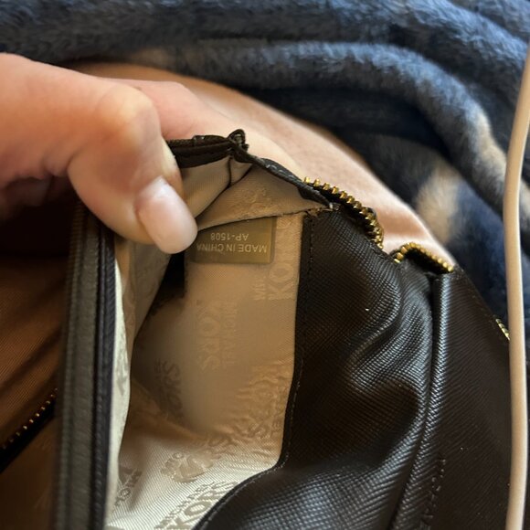 Michael Kors Signature Logo Smartphone Wristlet Wallet – Brown/Gold - Picture 6 of 6